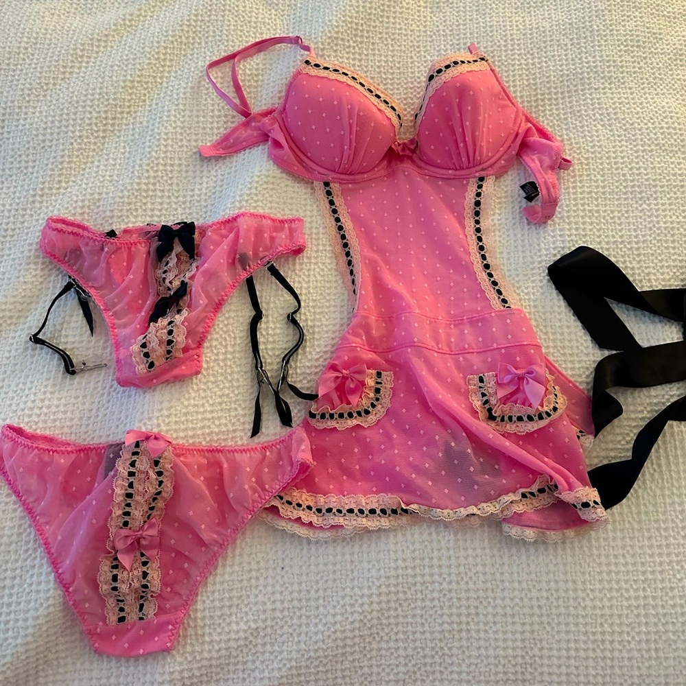 Victoria Secret Sexy Little things Lingerie